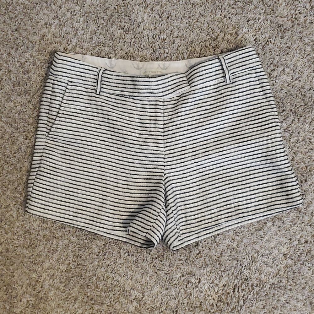 Striped Black & White Women’s Cotton Blend Shorts